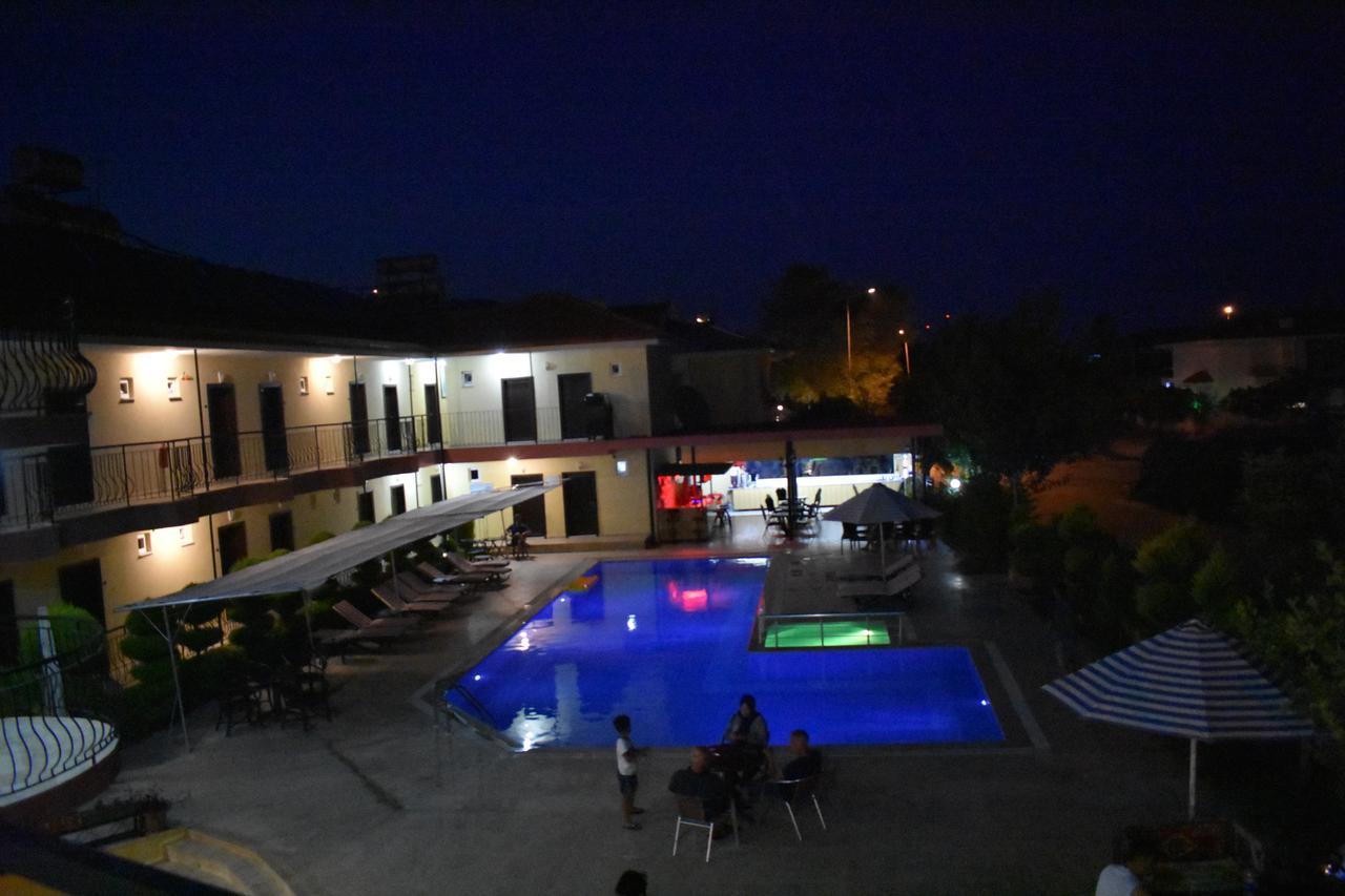 Las Palmeras Hotel Camyuva 외부 사진
