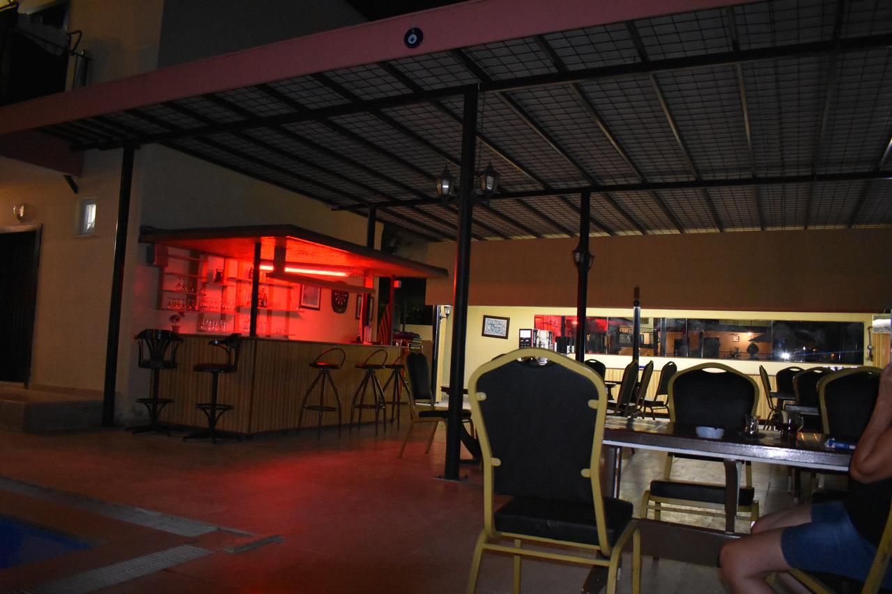 Las Palmeras Hotel Camyuva 외부 사진
