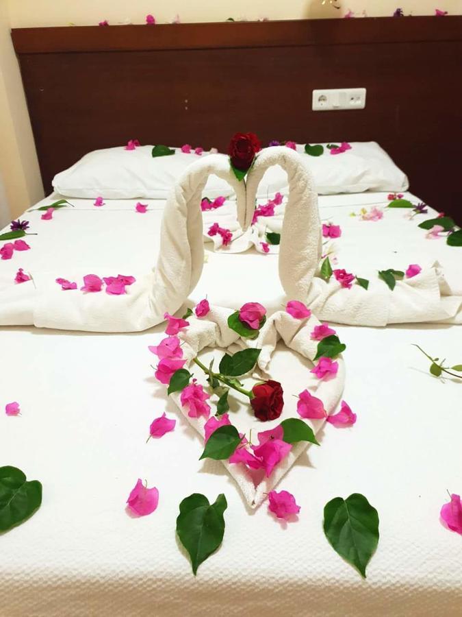 Las Palmeras Hotel Camyuva 외부 사진